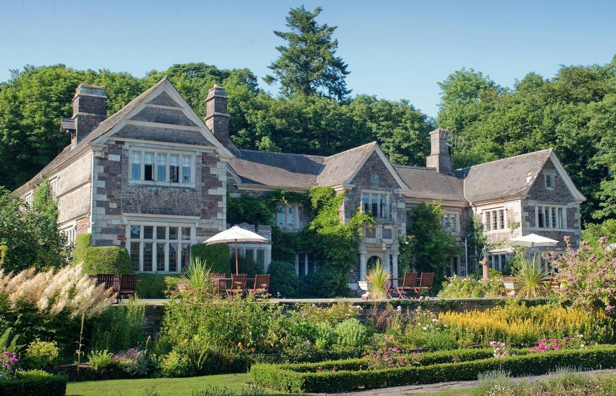 Lewtrenchard Manor Hotel Exterior photo